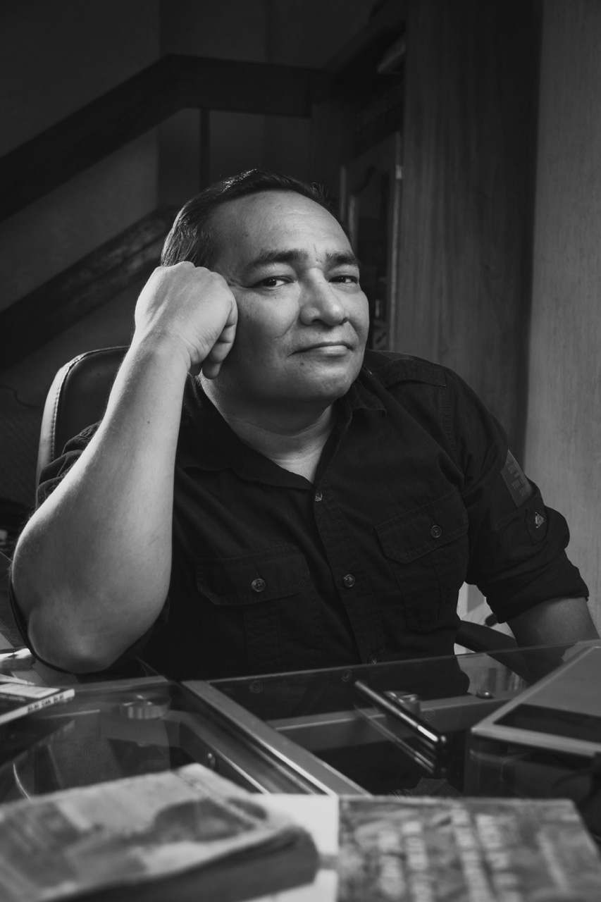 Contact Ji Strangeway - Film Director  & Author - LGBTQ Young Adult Love Stories