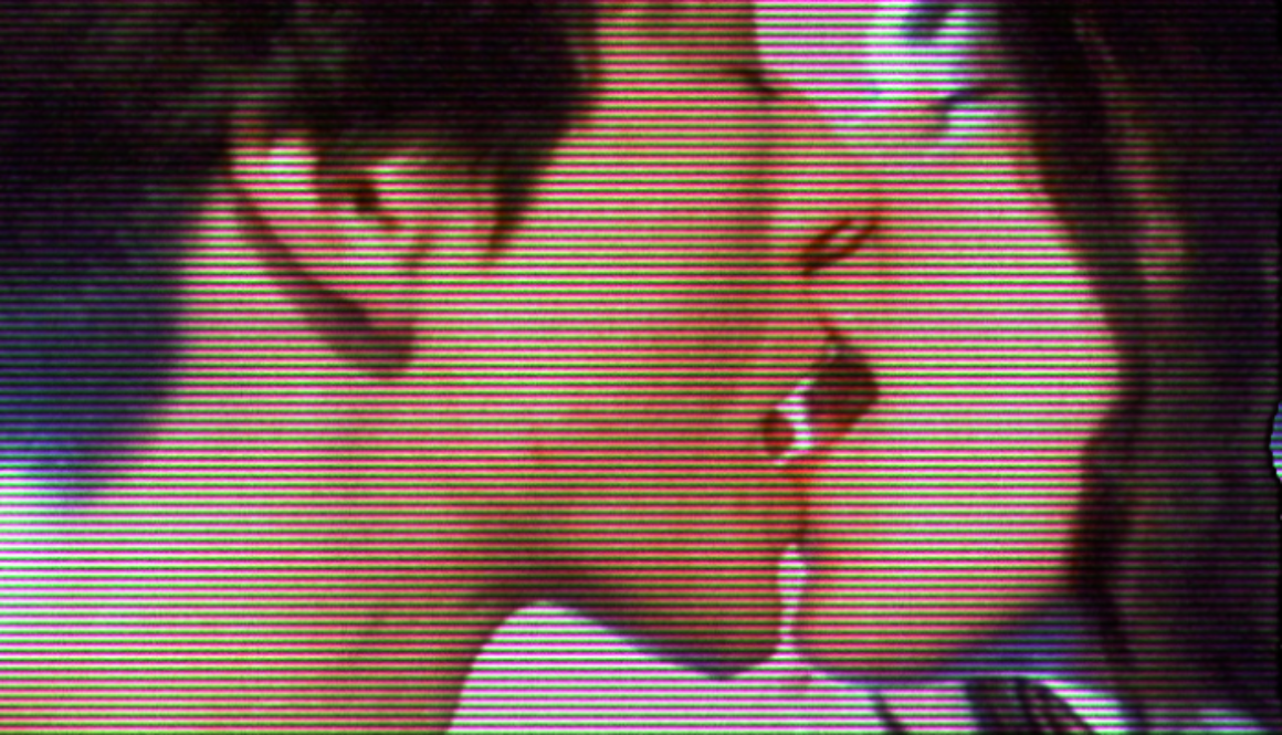 before-queer-was-cool-fx-Kiss